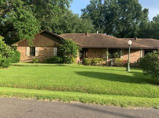 2801 Smith St, Orange, TX 77630