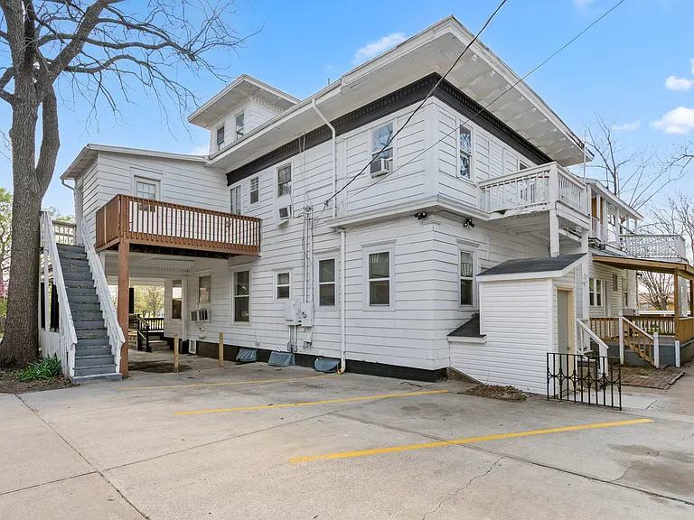 649 South Ave — Photo 41