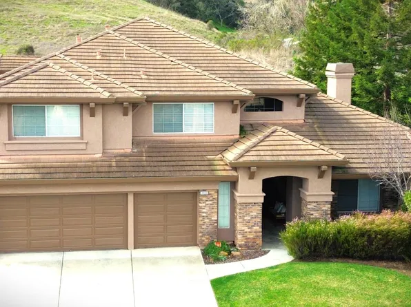 19168 Garden Valley Way, Salinas, CA 93908