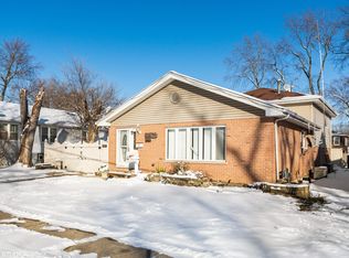 14935 Ridgeway Ave, Midlothian, IL 60445