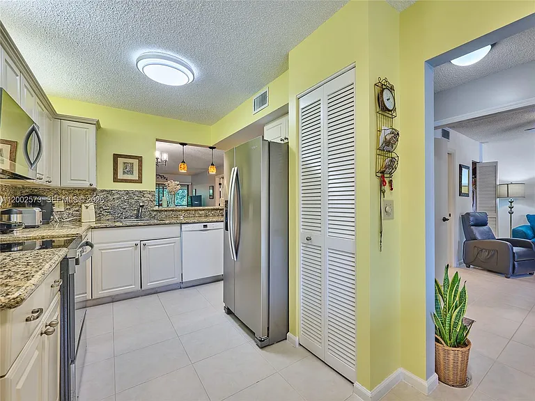 10143 Mangrove Dr #303 — Photo 25