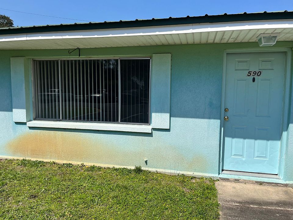 1st image of 590 Florosa Ct
