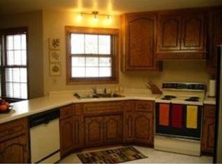 2321 La Rue Ln, Ashwaubenon, WI 54313