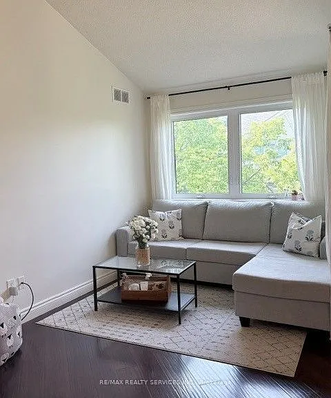 85 Bristol Rd E #163 — Photo 1