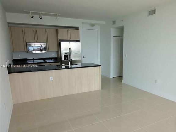3rd image of 79 SW 12th St APT 3502