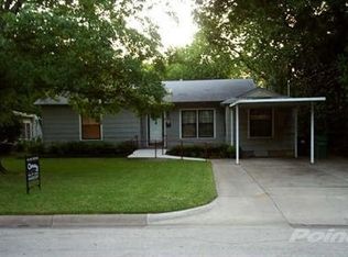 915 Denton St, Denton, TX 76201
