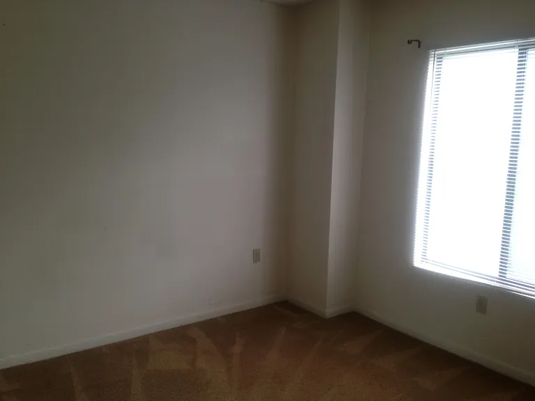1600 Park Cir #218 — Photo 10