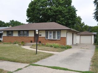3712 Kentucky Dr, Rockford, IL