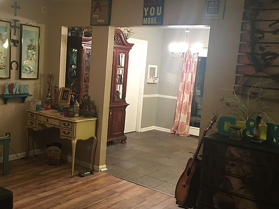 3rd image of 3146 Bruckner Blvd