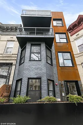 Rented by Compass | media 30