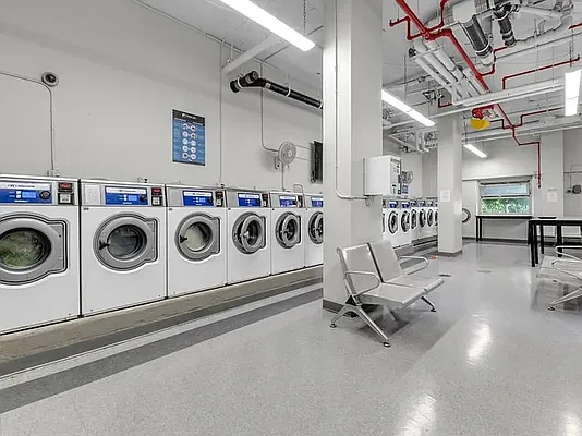 Laundry, photo 1