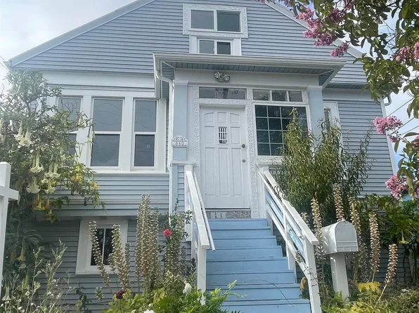 840 58th St, Oakland, CA 94608