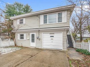 3719 Kent Ave, Kalamazoo, MI 49008