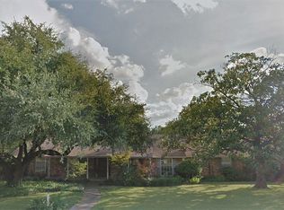 7320 Alpha Rd, Dallas, TX 75240