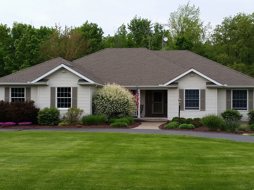 1st image of 7274 Country Dr