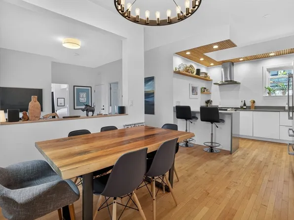 26 Newbury St #2, Somerville, MA 02144