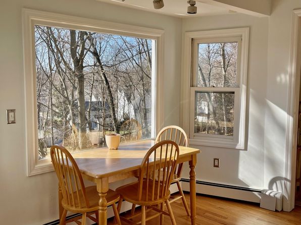 27 Hollow Tree Ridge Rd