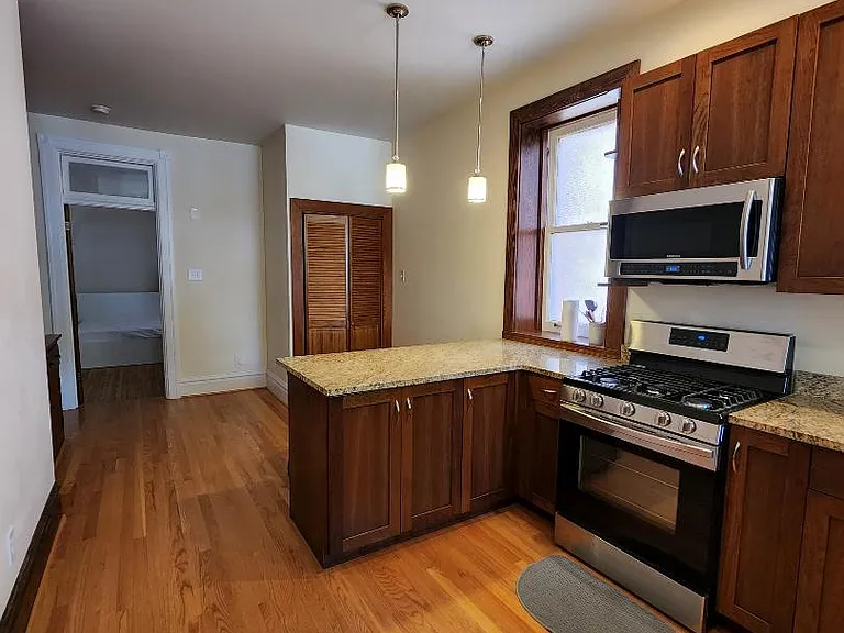 6115 Pershing Ave #1 — Photo 3