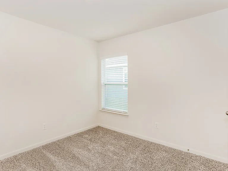 1456 Palamedes Dr — Photo 16