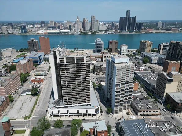 150 Park St W, Windsor, ON