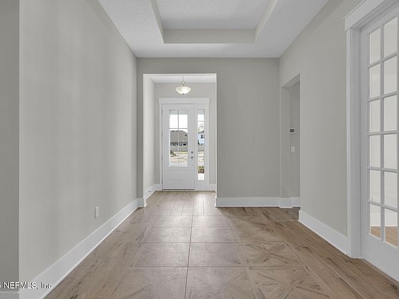 5th image of 128 OWENLEE Drive