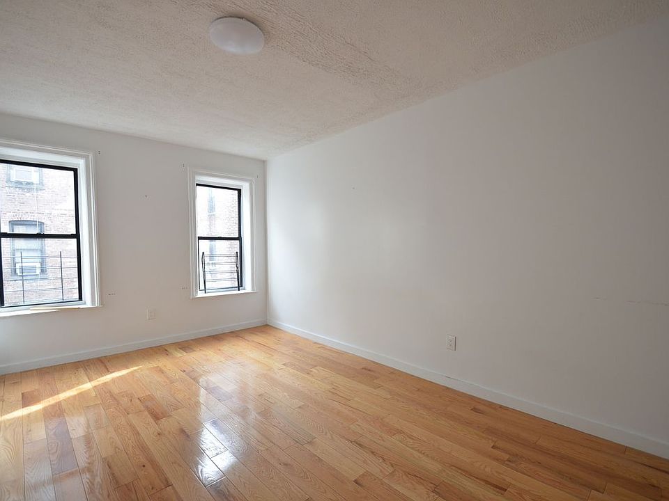 1st image of 2710 Morris Ave APT 4E