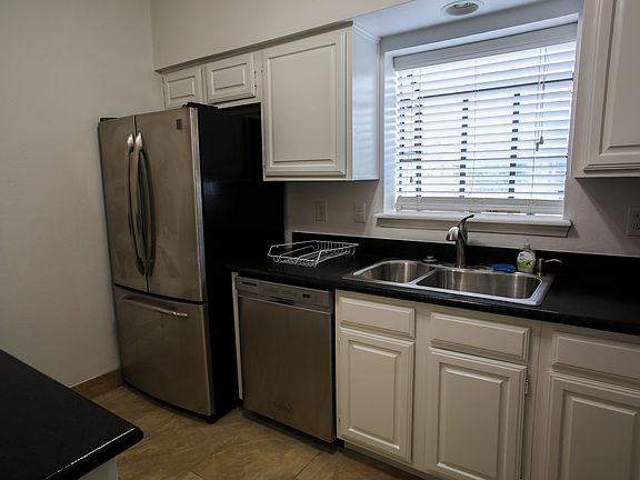 2nd image of 5859 Frankford Rd APT 1102