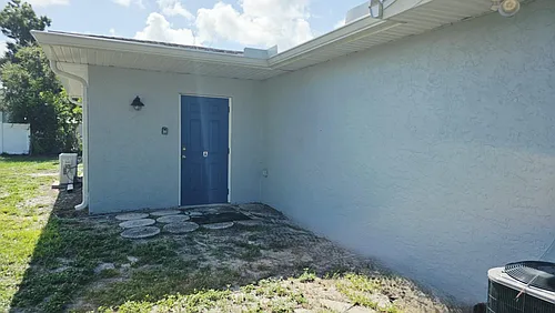 865 Palm Ave #A Photo 1