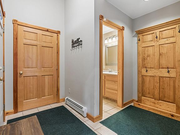 5th image of 232 Mayville Road #1