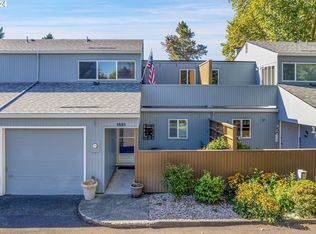 1591 NW Eastbrook Ct, Beaverton, OR 97006