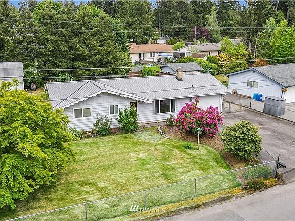 3rd image of 14821 72nd Ave E