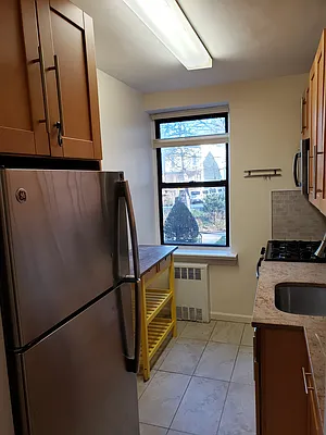 Rented by RealTegrity NY LLC | media 10