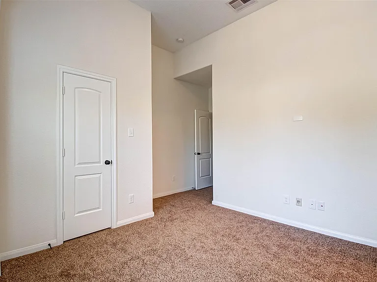 20 Cheswood Manor Ct — Photo 14