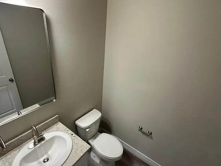 Unit Photo