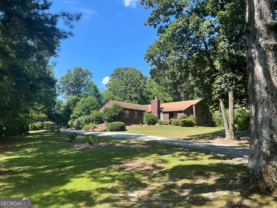 1st image of 1535 Rogers Lake Rd