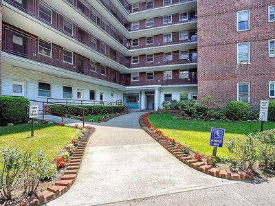97-40 62nd Dr #8B, Queens, NY, 11374