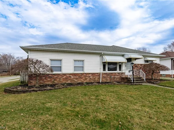 1801 Ridgewick Dr, Wickliffe, OH 44092