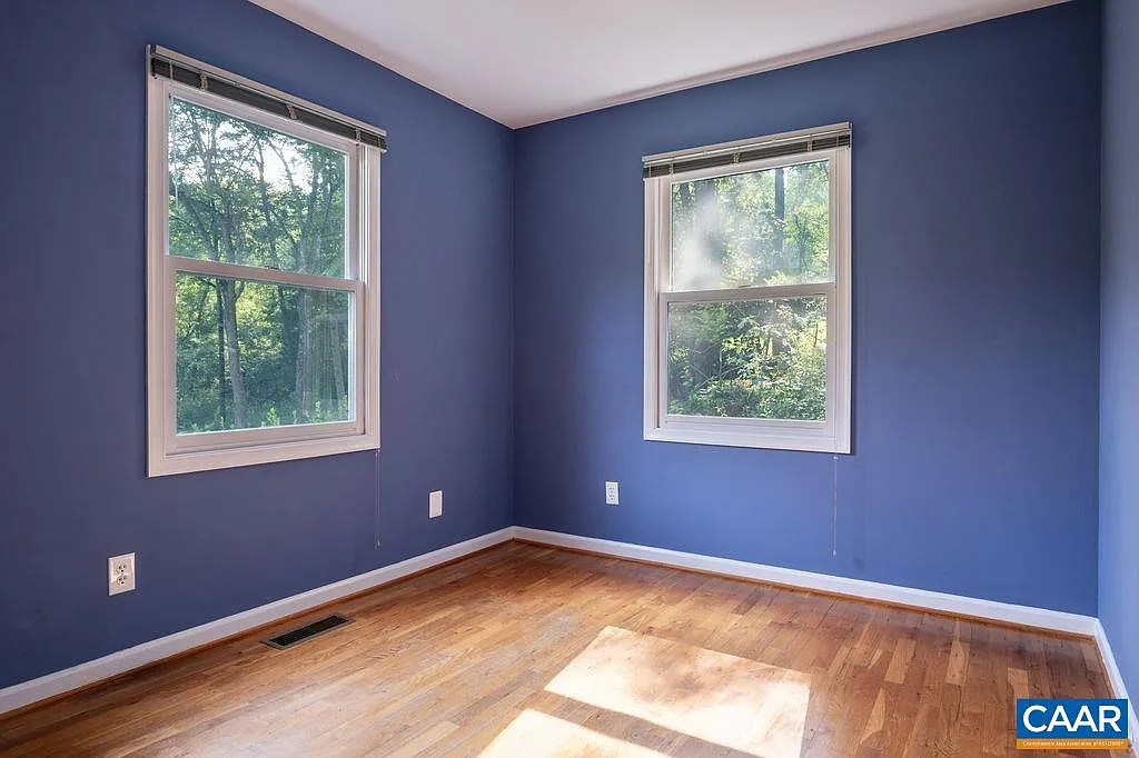3 bed, 2.5 bath, 1438 sqft, $3,250 — Photo 3