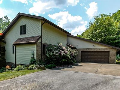 75 Highland Estates Dr, Indiana, PA, 15701