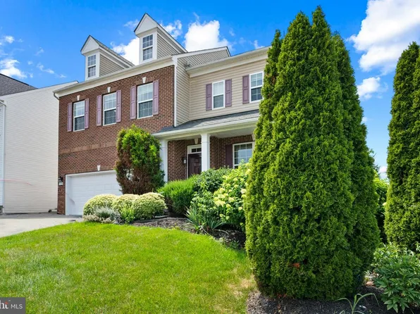 9424 Morning Dew Dr, Hagerstown, MD 21740