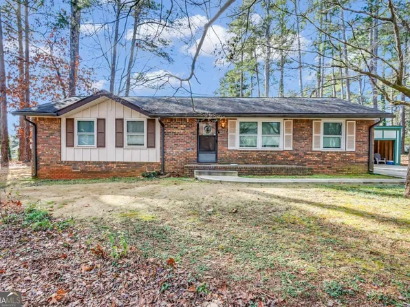 2103 Red Berry Ln SW, Marietta, GA 30008