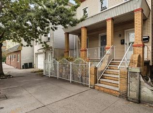861 Summit Ave, Jersey City, NJ