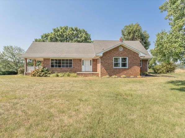 1366 Burnt Chimney Rd, Wirtz, VA 24184