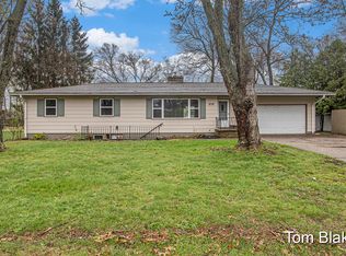 2737 Patricia Dr, Muskegon, MI 49445