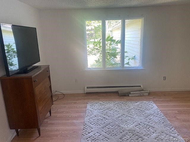 2nd image of 4012 Bishop Rd