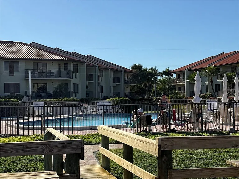 1515 Pinellas Bayway S #42 — Photo 15