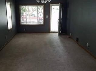 797 State St, Wood River, IL 62095