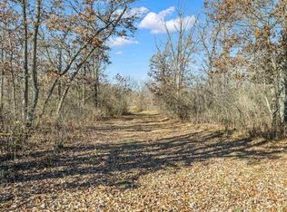 6th St S, Almond, WI 54909