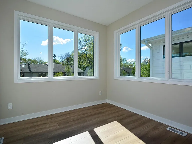 2452 County Road D W #2452 — Photo 9