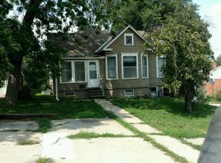 114 E Moffitt St, Seward, NE 68434